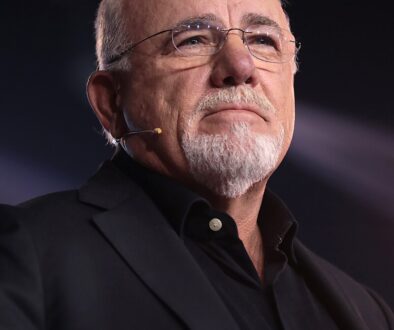 A head shot of Dave Ramsey from 2023.